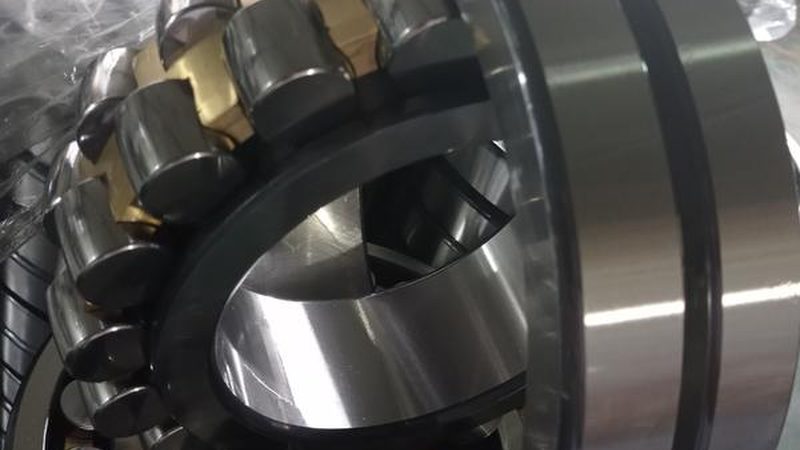 深沟球轴承：精密传动部件的“心脏”**